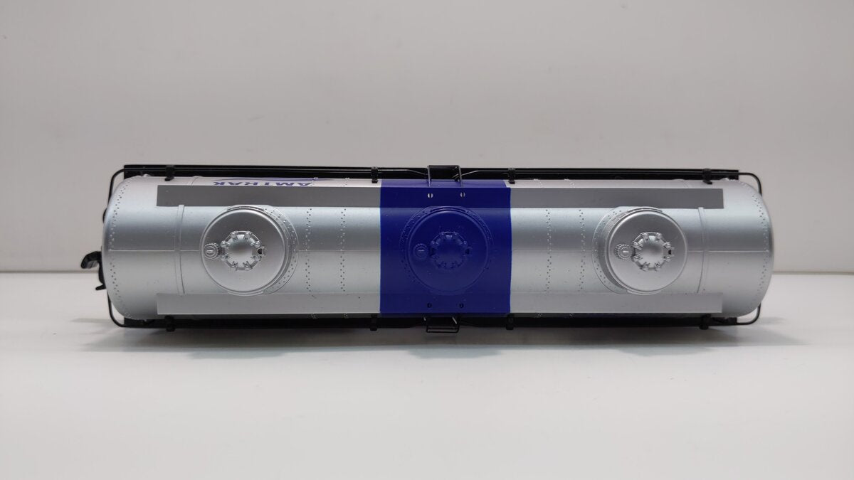 MTH 30-73349 O Gauge Amtrak 3-Dome Tank Car #100102