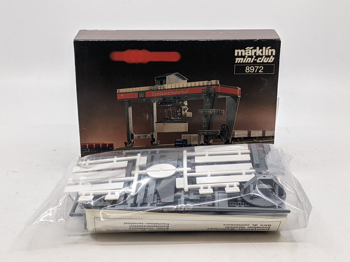 Marklin 8972 Z Mini-Club Container MI-Jack Terminal Crane Kit – Trainz