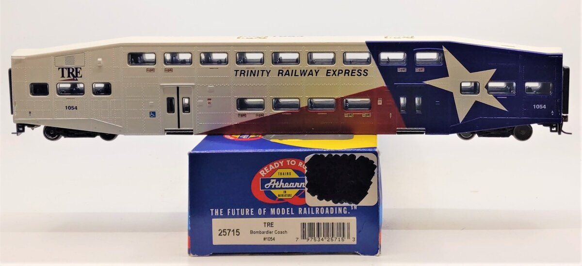 Athearn 25715 HO Trinity Railway Express Bombardier Coach