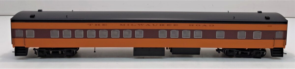 Fox Valley Models 10107 HO The Milwaukee Road Bunk Coach #4443