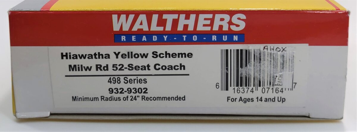 Walthers 932-9302 Milwaukee Road #498-Series 52-Seat Coach