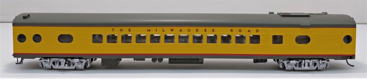 Walthers 932-9302 Milwaukee Road #498-Series 52-Seat Coach