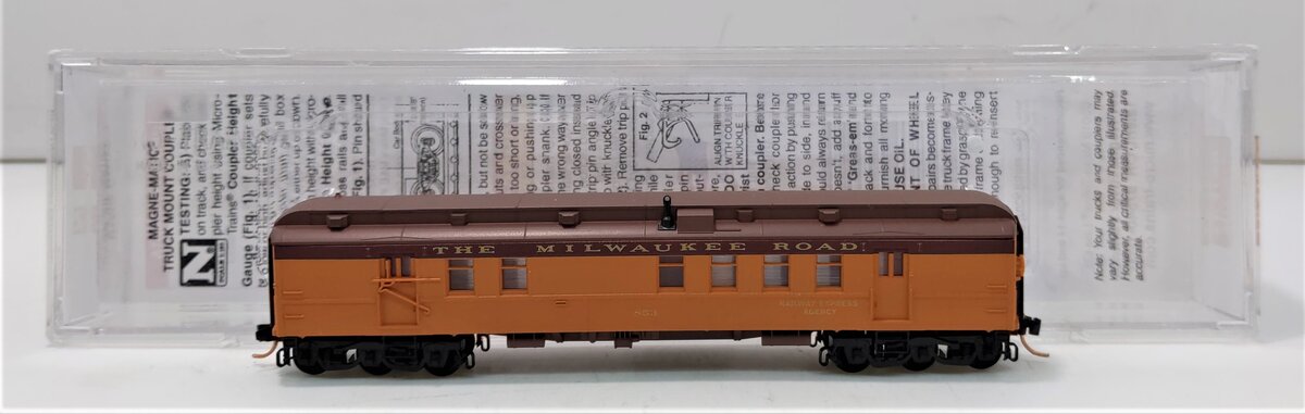 Micro-Trains 14000120 N Milwaukee Road 60' RPO Heavyweight Passenger Car #853