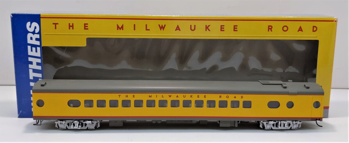 Walthers 932-9252 HO Scale Milwaukee Road Haiawatha Yellow 30-Seat Parlor Car