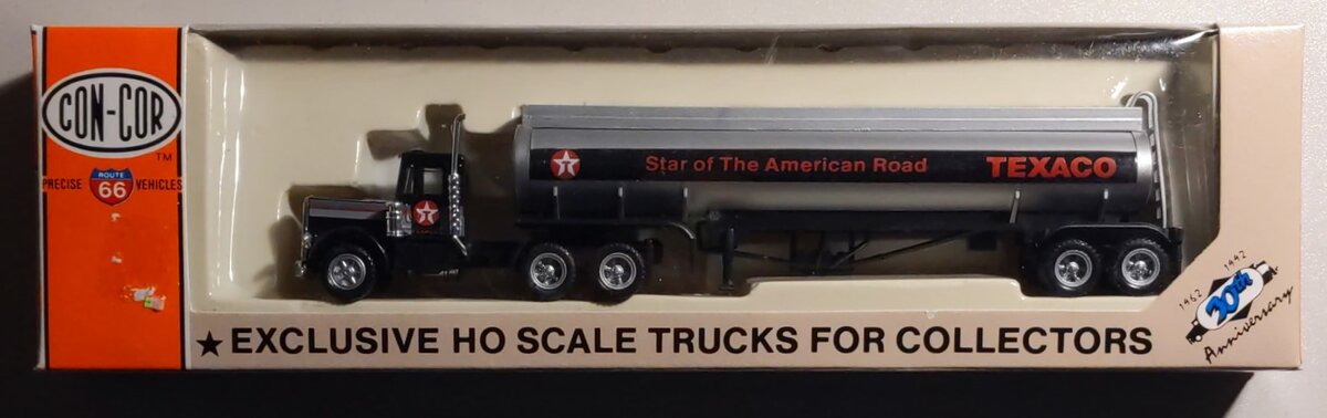 Con-Cor 0004-001030 HO Scale Texaco Oil Tractor w/Tanker Trailer