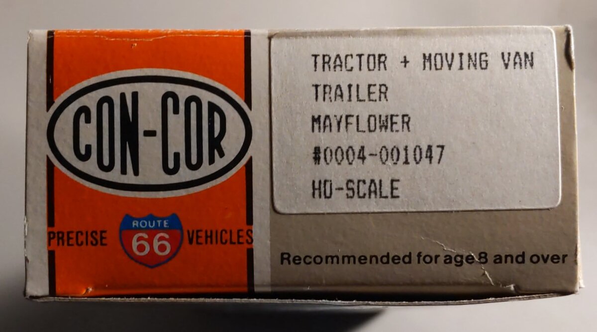 Con-Cor 0004-001047 HO Scale Mayflower Tractor Trailer
