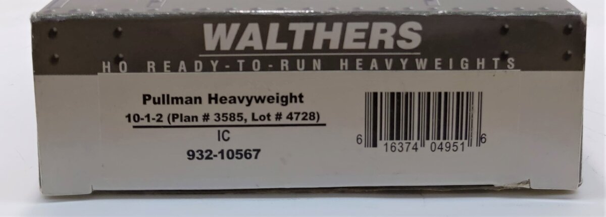 Walthers 932-10567 HO Illinois Central Pullman Heavuweight 10-1-2 Sleeper Car