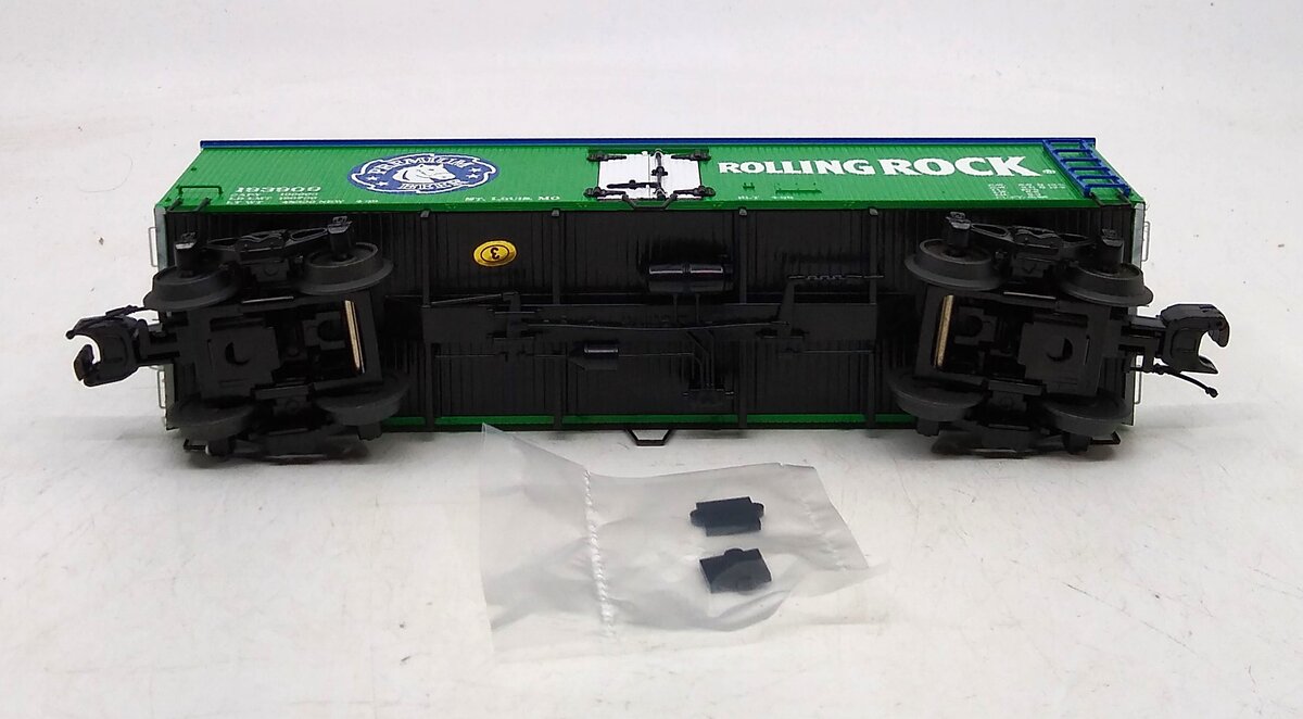 MTH 20-94341 Rolling Rock 36’ Woodsided Reefer Car V2