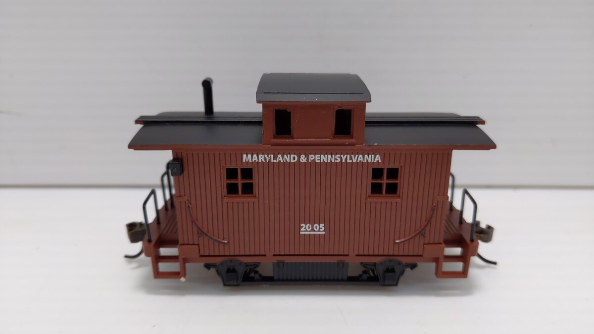 Bachmann 18439 HO Maryland & Pennsylvania Wood 4-Wheel Bobber Caboose