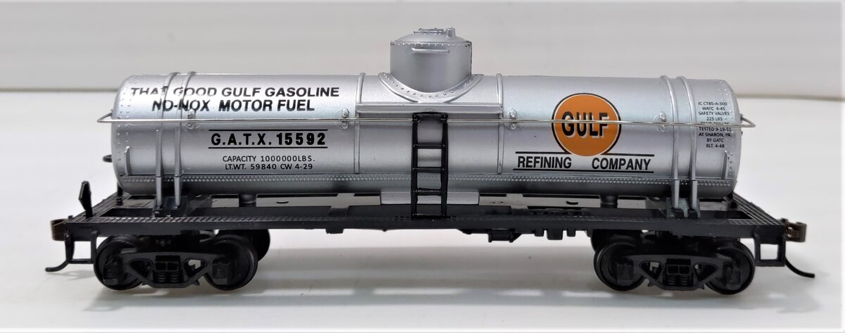 Mantua 732593 HO Scale Gulf 41' Single Dome Tank Car #15592