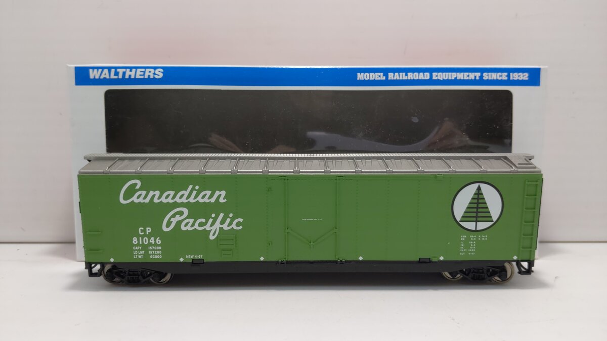 Walthers 931-673 HO Canadian Pacific 50' Plug-Door Boxcar #81046 - Ready to Run