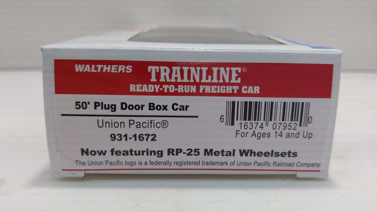 Walthers 931-1672 HO Union Pacific 50' Plug-Door Boxcar #499233 - Ready To Run