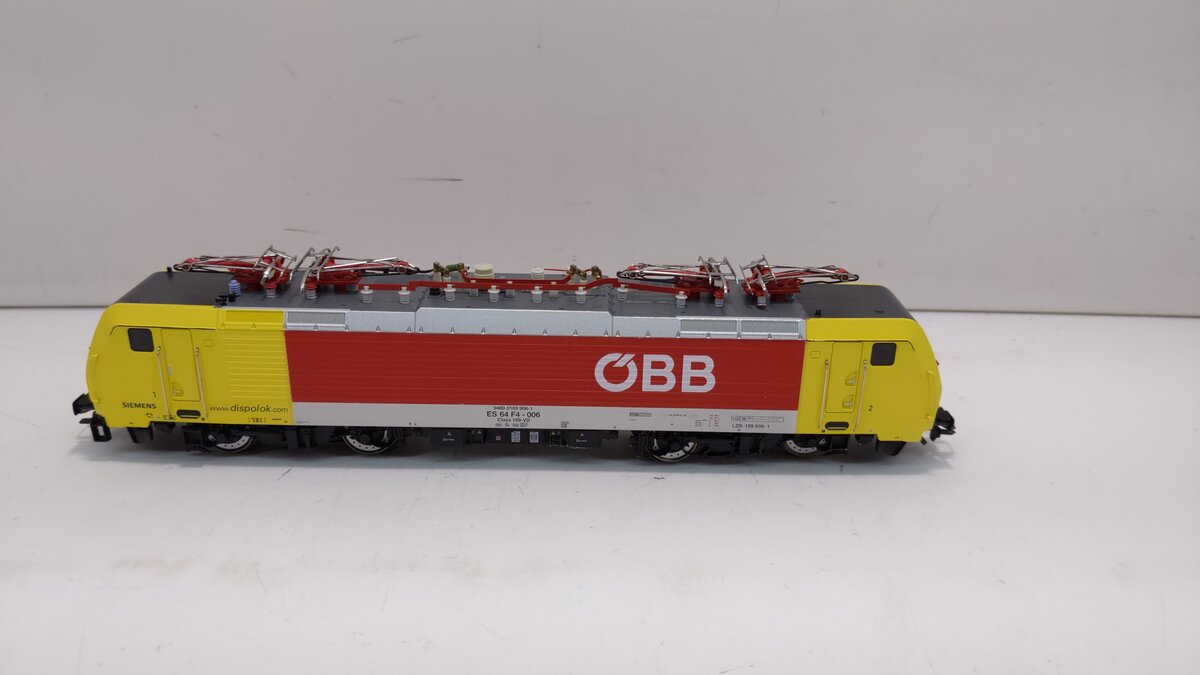 Marklin 39892 HO Scale ÖBB ES 64 F4 Fast General-Purpose Electric Locomotive