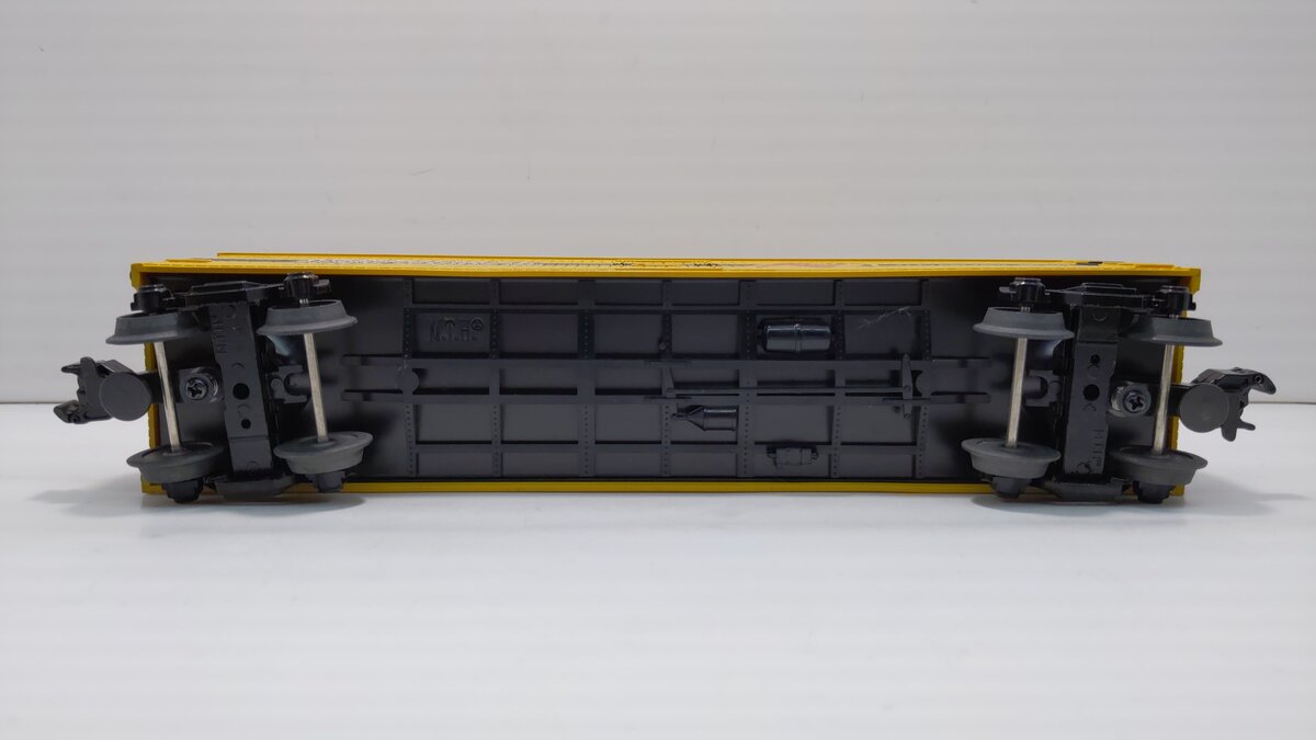 MTH 30-7815 O Gauge Needham Packing Refrigerator Car #60408