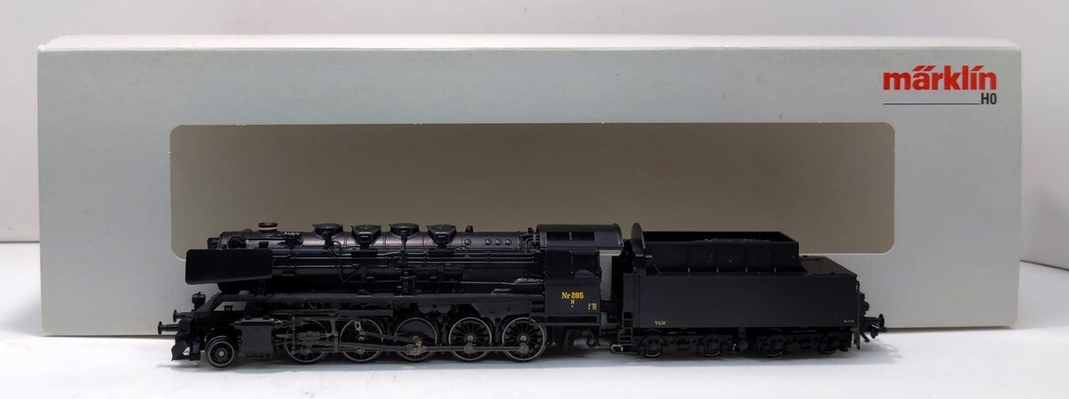 Marklin 37831 HO Scale N Litra Steam Locomotive and Tender #205