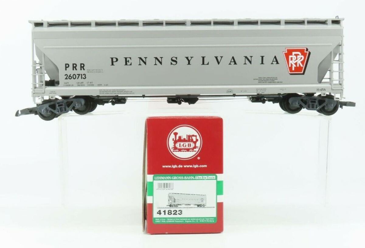 LGB 41823 G Scale Pennsylvania Railroad Center Flow Hopper Car