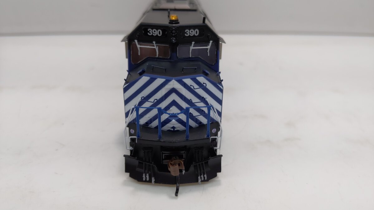 Athearn G67590 HO Montana Rail Link F45 Diesel Locomotive #390