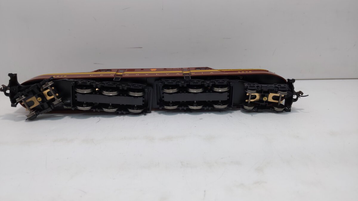 Bachmann 65202 HO Pennsylvania GG-1 Electric Locomotive #4913