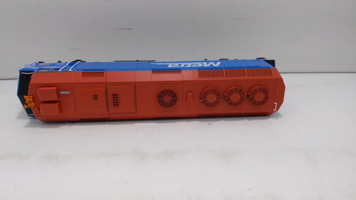 Kato 37-6573 HO Chicago Metra 