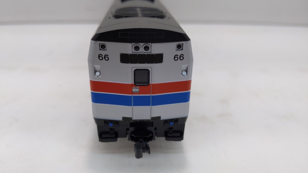 Kato 37-6105 HO AMTRAK P42 PHII Diesel Locomotive #66 – Trainz