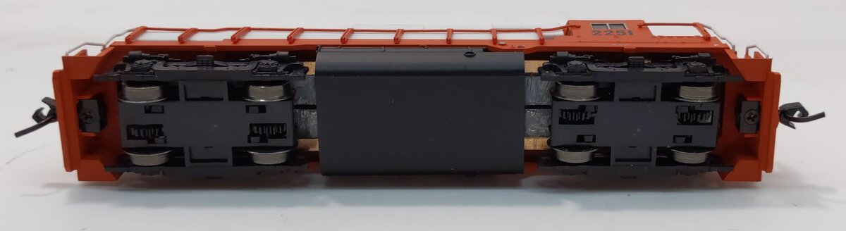 Atlas 40002449 N Illinois Central Gulf EMD GP30 Diesel Loco #2251 - Standard DC