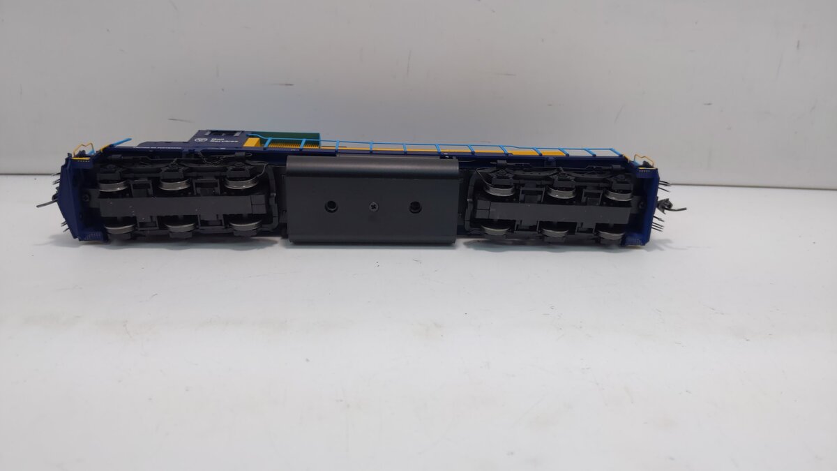 Bowser 24119 HO Scale Ontario Northland GMD SD40-2 Diesel Locomotive #1736