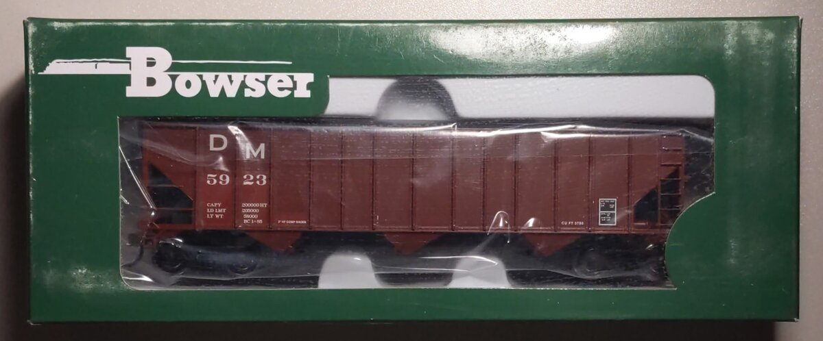 Bowser 41710 HO Scale Detroit & Mackinac 100 Ton 3-Bay Hopper Car #5923