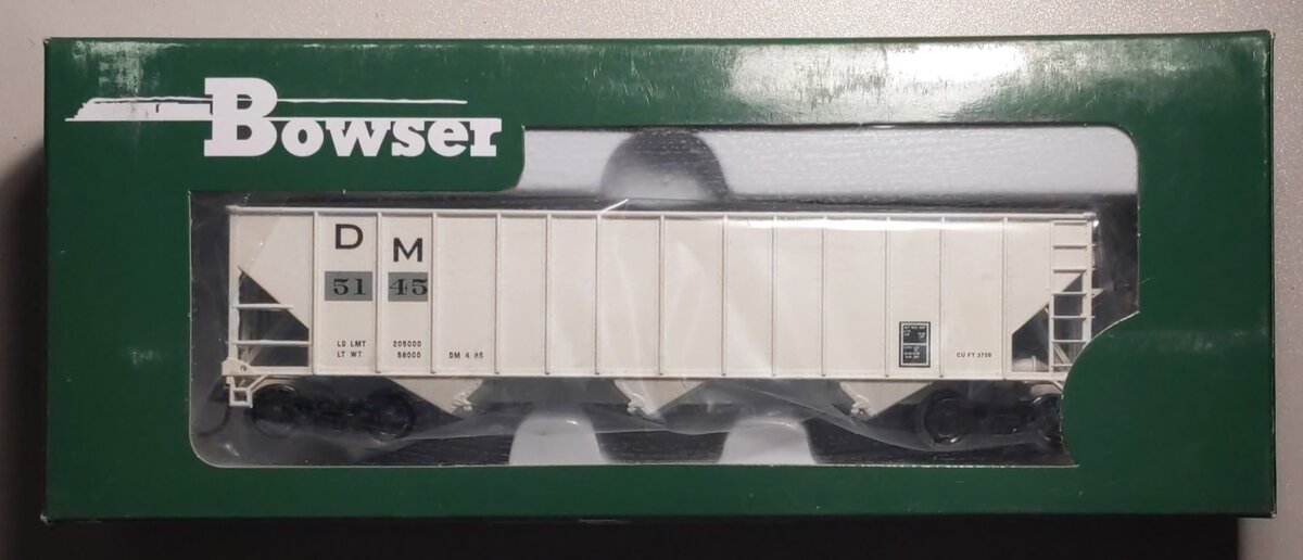 Bowser 41715 HO Scale Detroit & Mackinac 100-Ton 3-Bay Hopper #5145