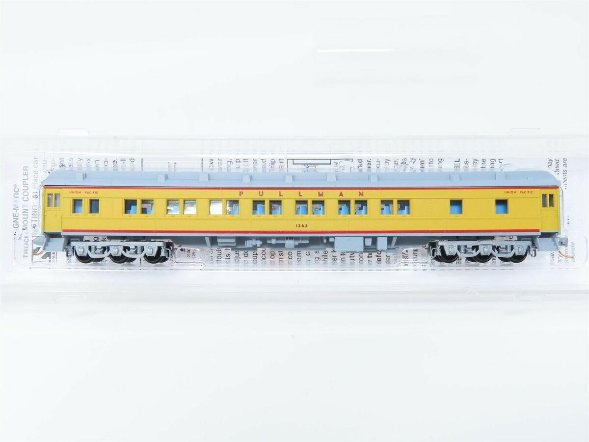 Micro-Trains 14300060 N Union Pacifc 83' 28-1 Heavyweight Parlor Car #1262