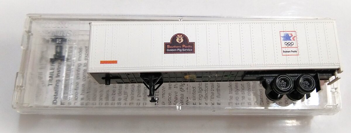 Micro-Trains 45100050 N Scale Southern Pacific 45’ Van Trailer #936260