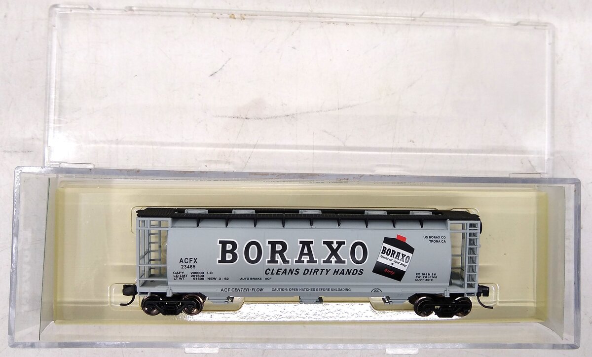 Bowser 37682 N Boraxo 3-Bay Cylindrical Covered Hopper Executive Line #23465