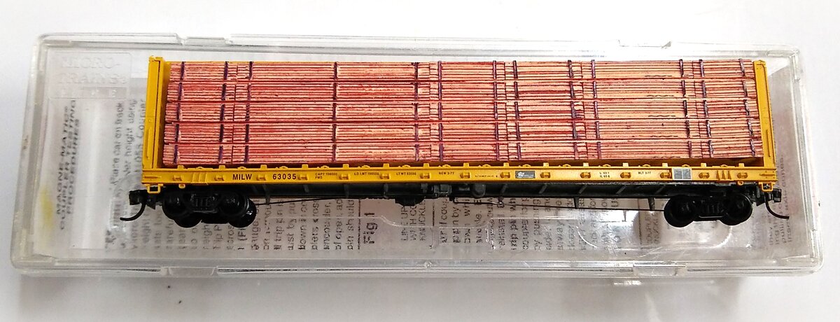 Micro-Trains 05300050 N Milwaukee Road 60' 8