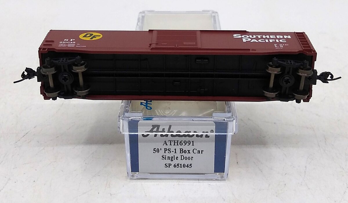Athearn ATH6991 N Scale Southern Pacific 50' PS-1 Single Door Box Car #651045