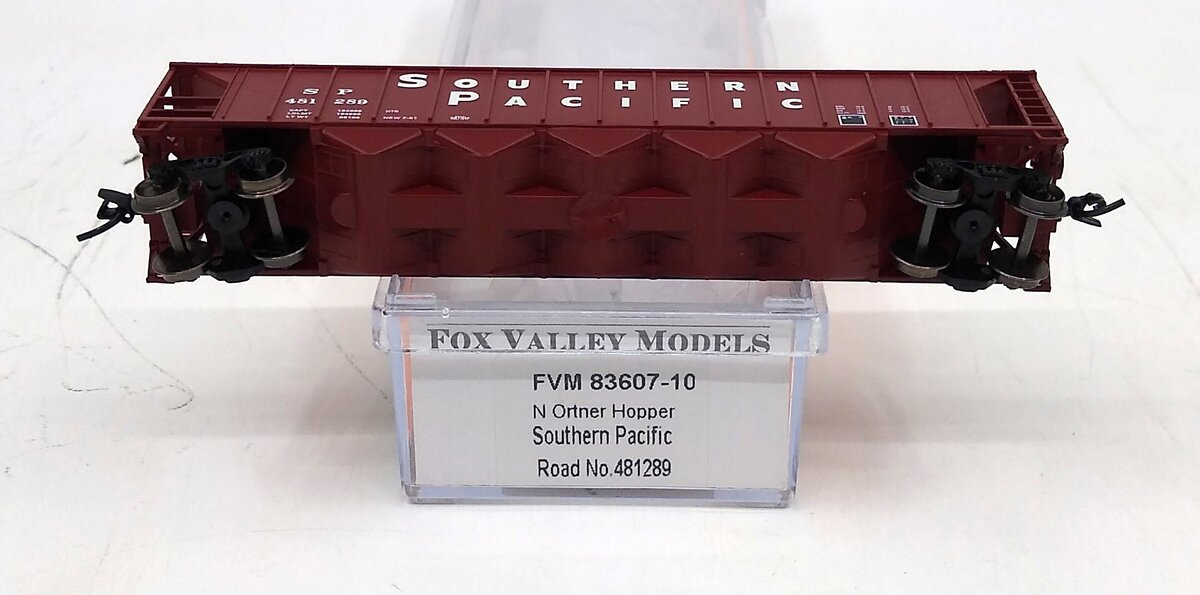Fox Valley Models 83607-10 N SP Ortner 5 Bay Rapid Discharge Hopper #481289