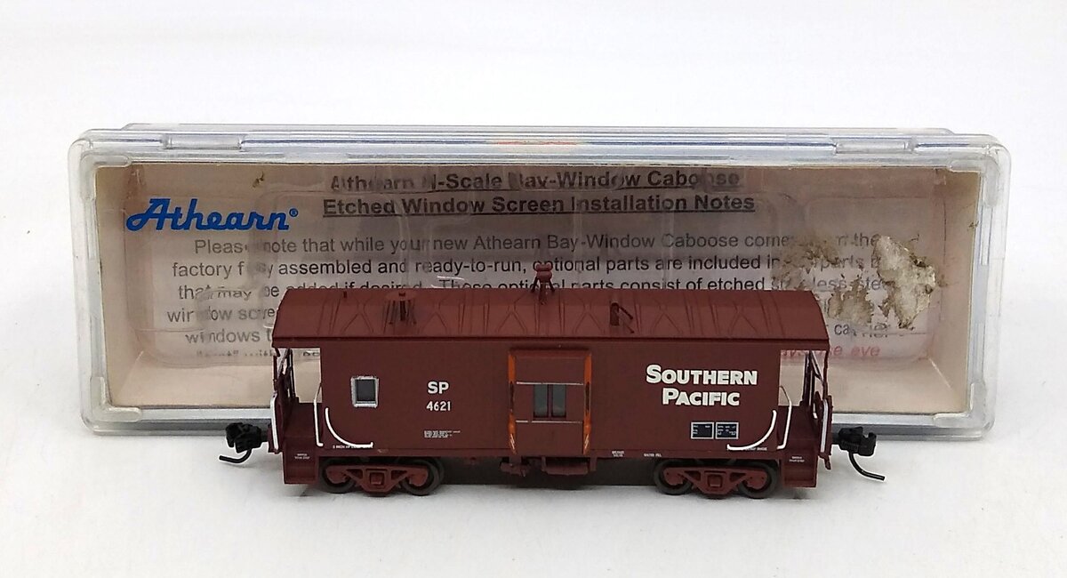 Athearn 23244 N Southern Pacific Bay Window C-50-7 Caboose #4621