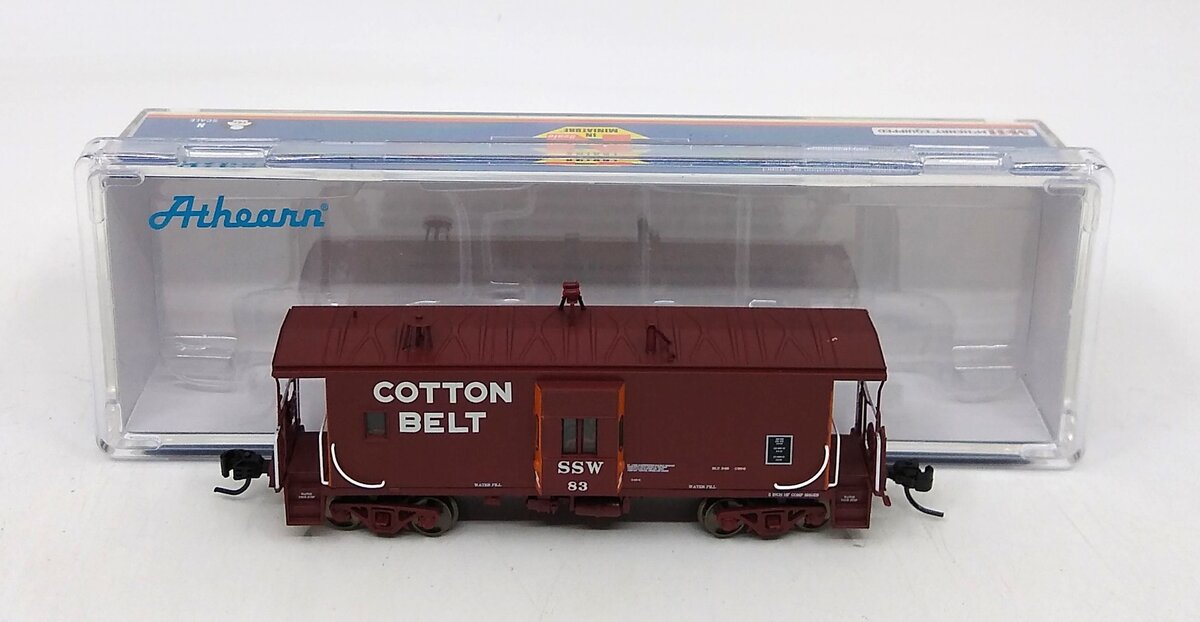 Athearn 23122 N Cotton Belt SSW Bay Window Caboose Car #83