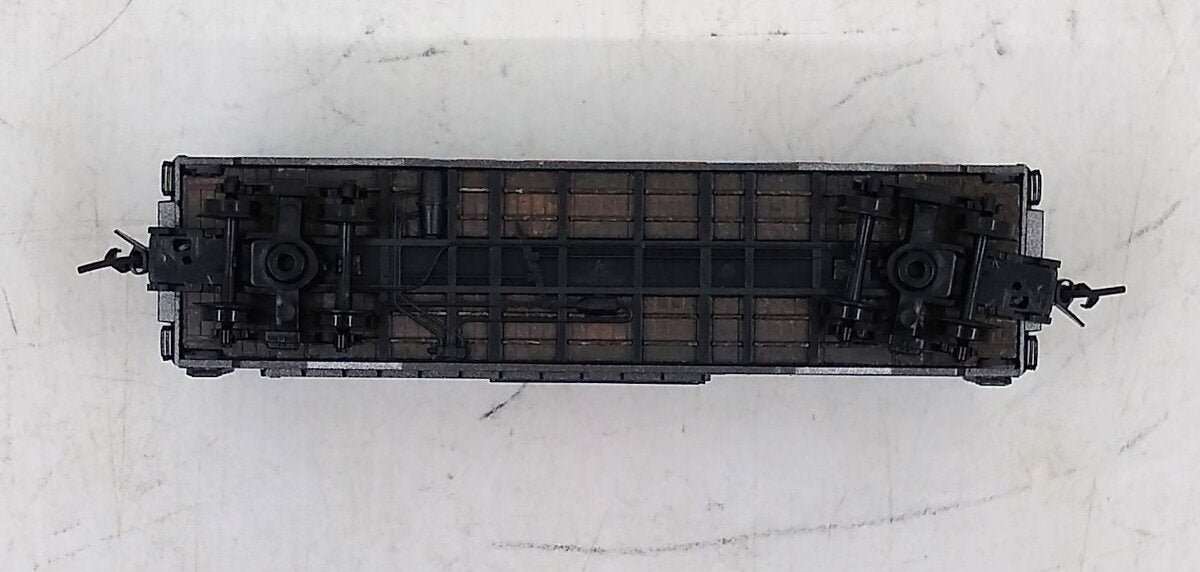 Micro-Trains 10100768 N U.S. Marine Corps Navy Cross 40' Hy-Cube Box Car