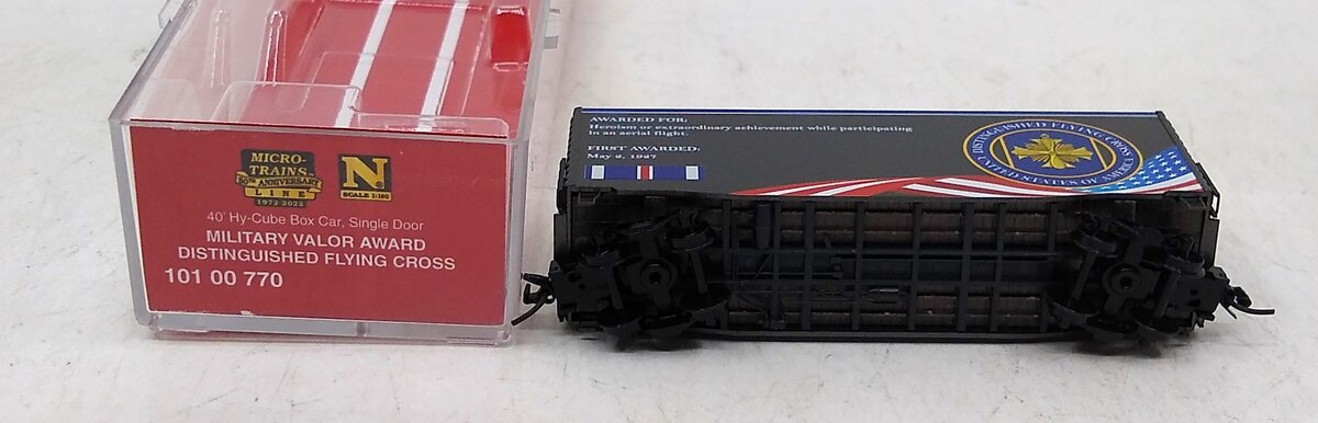 Micro-Trains 10100770 N Distinguished Flying Cross 40' Hy-Cube Box Car