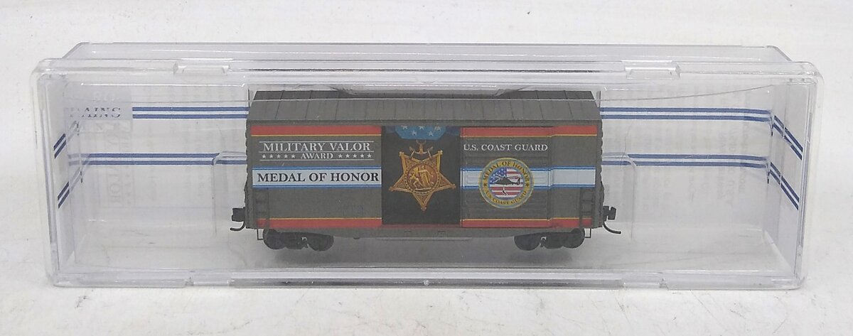 Micro-Trains 10100764 N U.S. Coast Guard 40' Hy-Cube Box Car