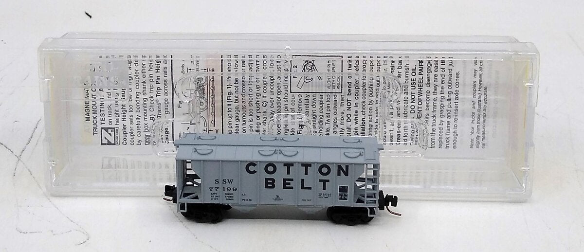 Micro-Trains 53100292 N Cotton Belt 2-Bay Covered Hopper Car #77199