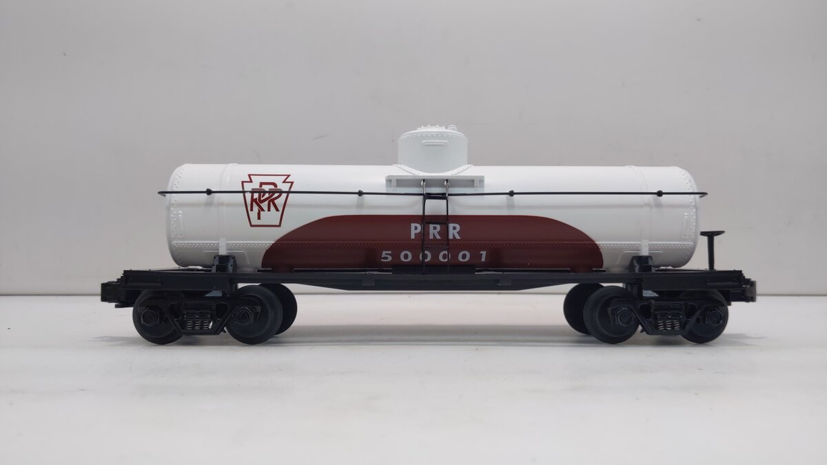 MTH 30-7317 O Gauge Pennsylvania Single-Dome Tank Car #500001