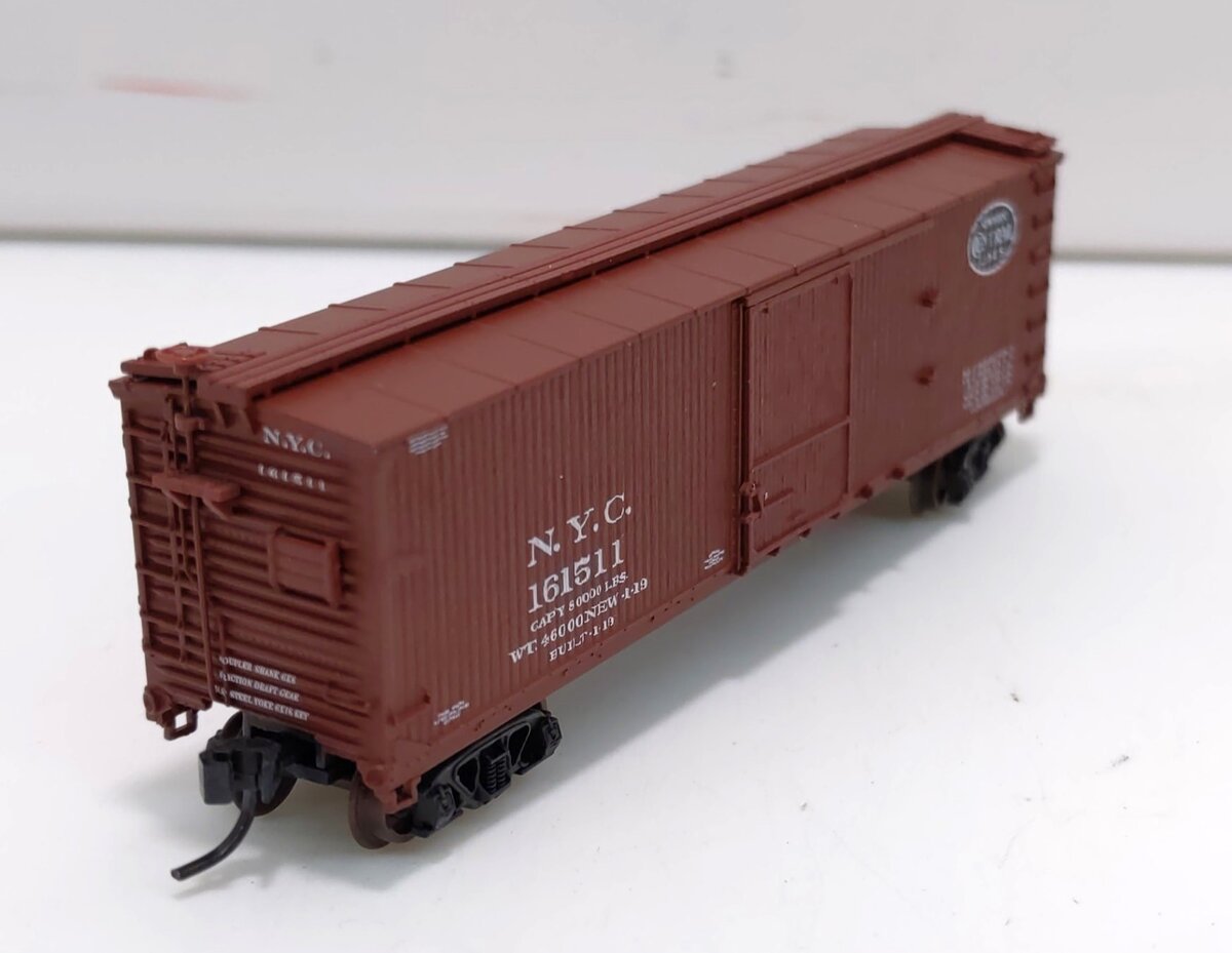 Atlas 45746 N Scale New York Central USRA Double Sheathed Box Car #161511