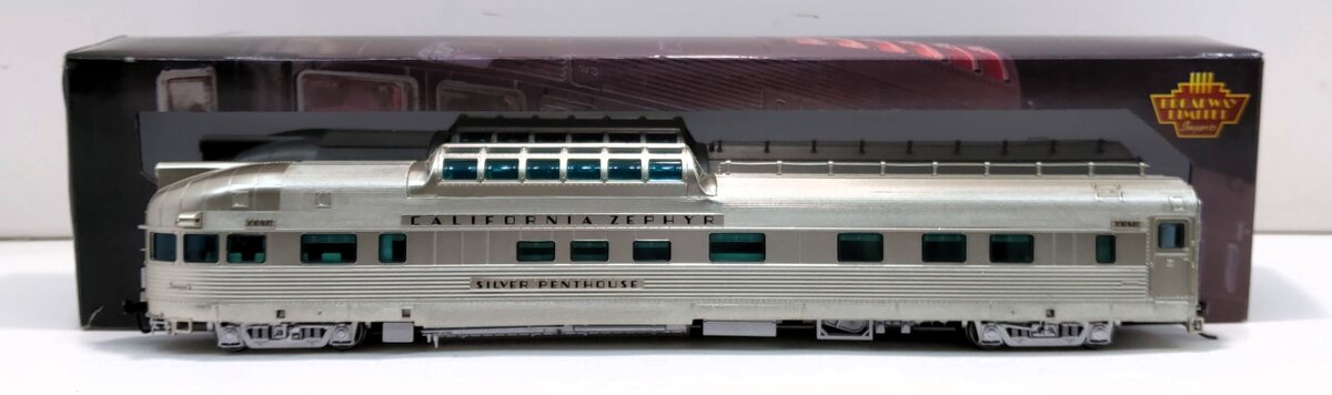 Broadway Limited 1527 HO CB&Q California Zephyr Vista Dome