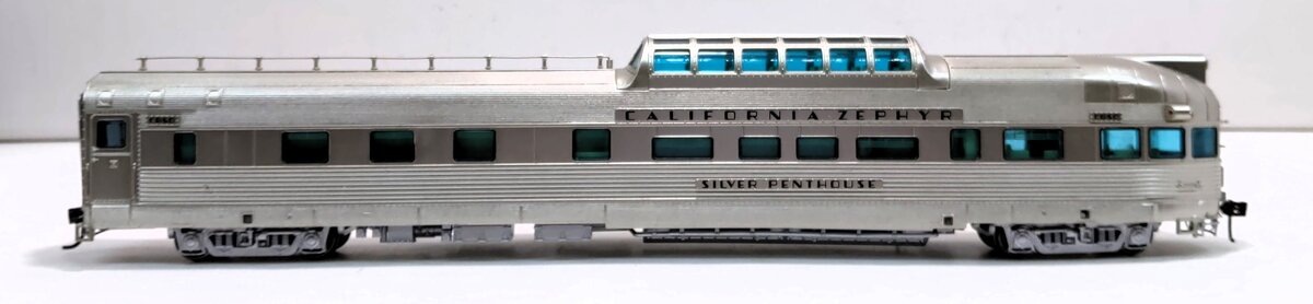 Broadway Limited 1527 HO CB&Q California Zephyr Vista Dome Observation Car #376