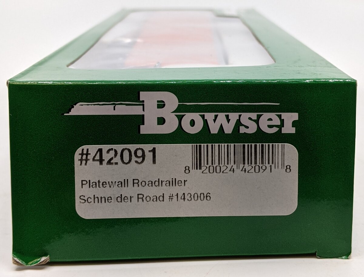 Bowser 42091 HO Schneider National 53' Platewall RoadRailer Trailer #143006