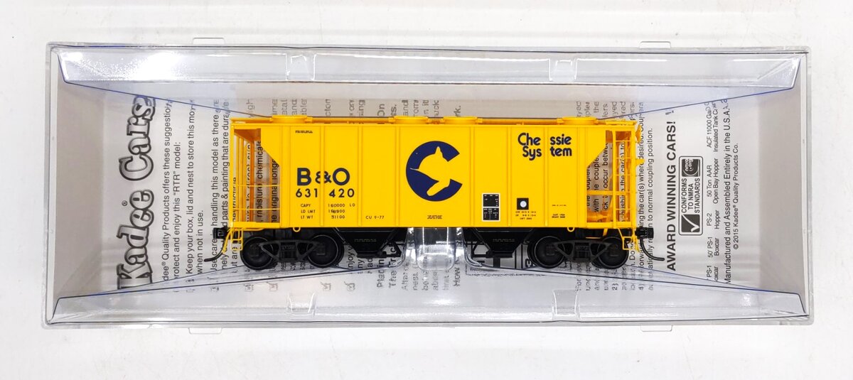 Kadee 8653 HO B&O Chessie System PS-2 2-Bay Covered Hopper Freight Car #631420