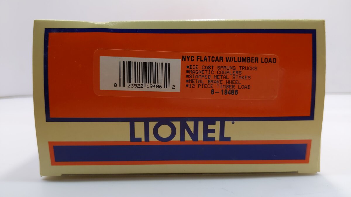Lionel 6-19486 O Gauge New York Central Flatcar w/Stakes