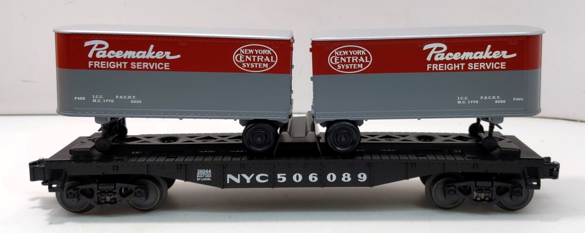 Lionel 6-26044 O Gauge New York Central Flatcar #506089 with Trailers