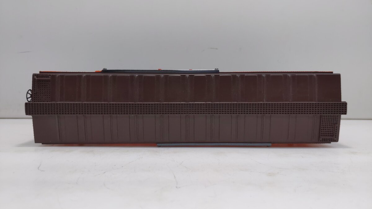 K-Line K75031 O Gauge Santa Fe Classic Reefer Car