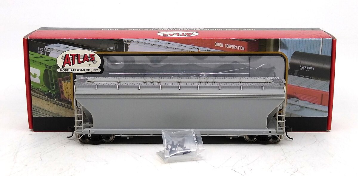 Atlas 1450 HO ACF 4650 3-Bay Centerflow Hopper, Undecorated